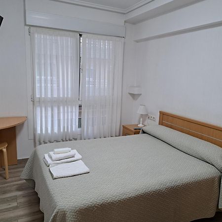 Pension Iruna Santurtzi Exteriör bild
