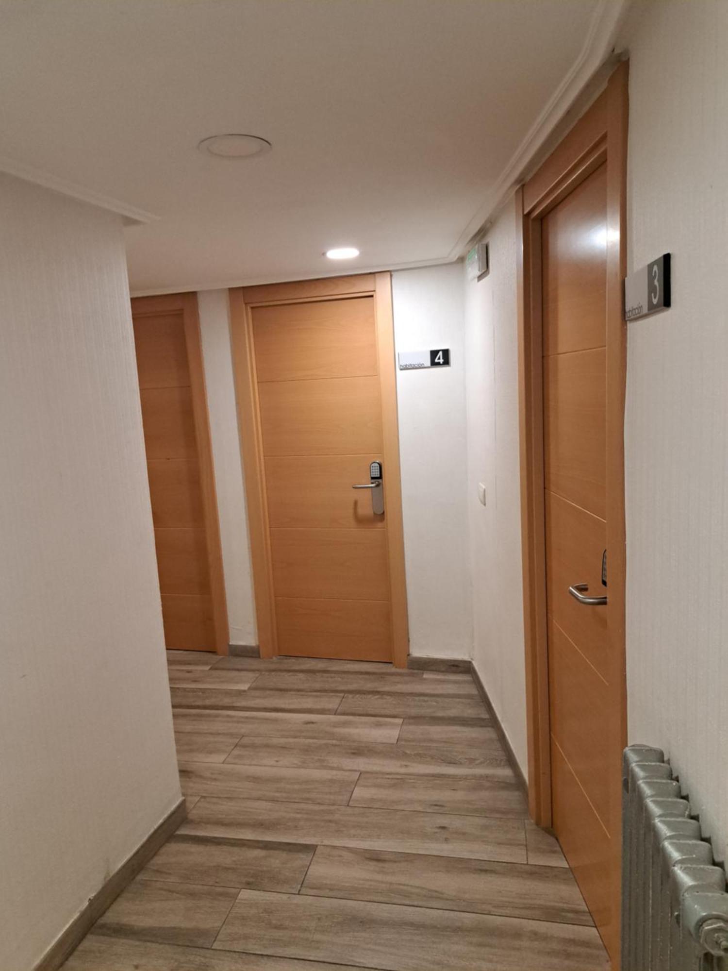 Pension Iruna Santurtzi Exteriör bild