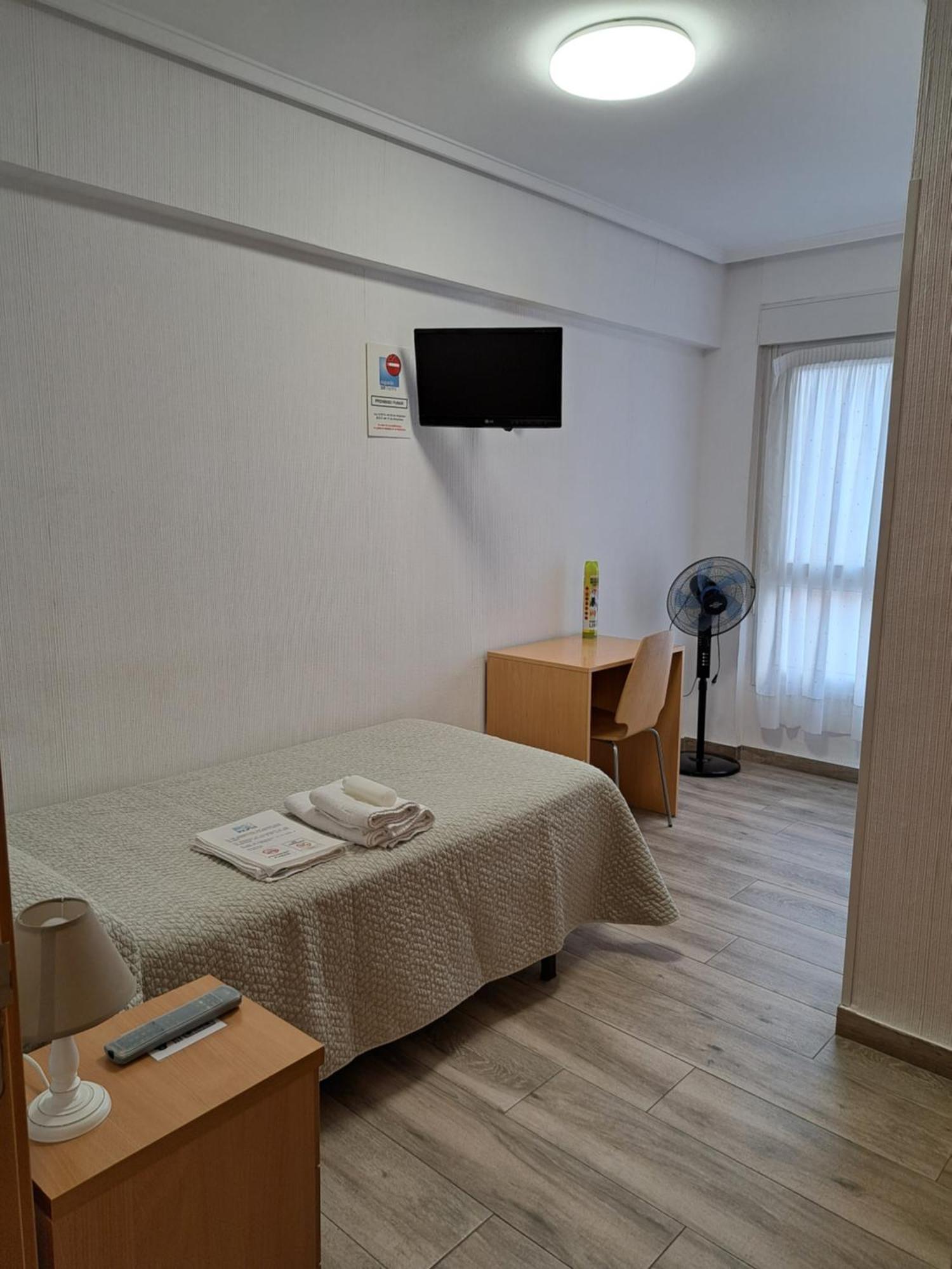 Pension Iruna Santurtzi Exteriör bild