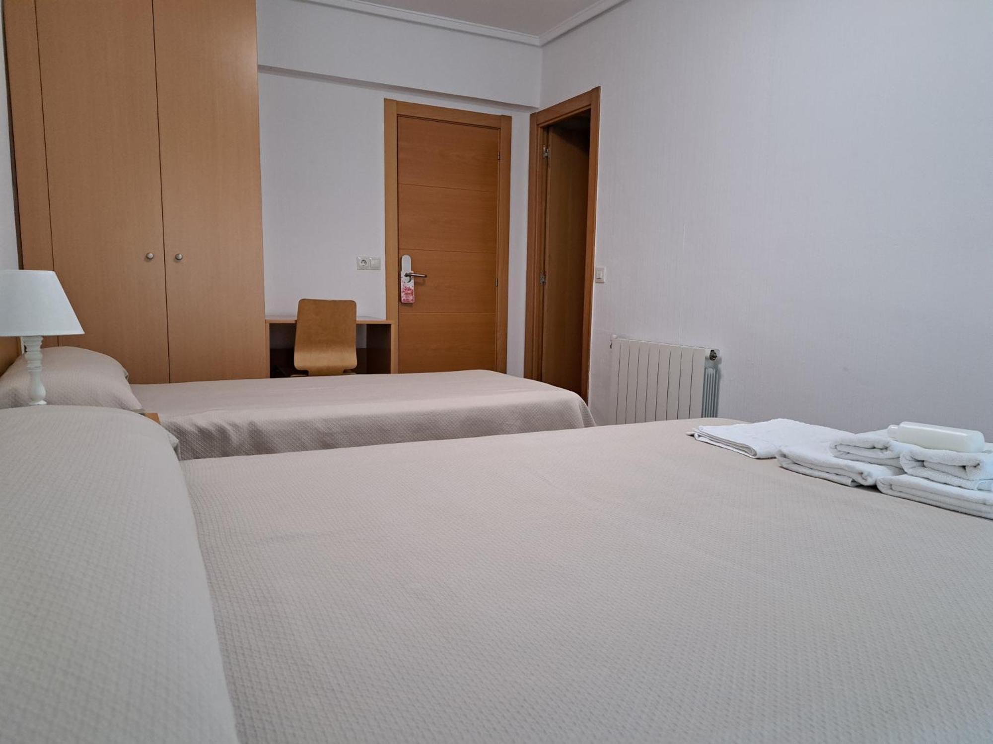 Pension Iruna Santurtzi Exteriör bild