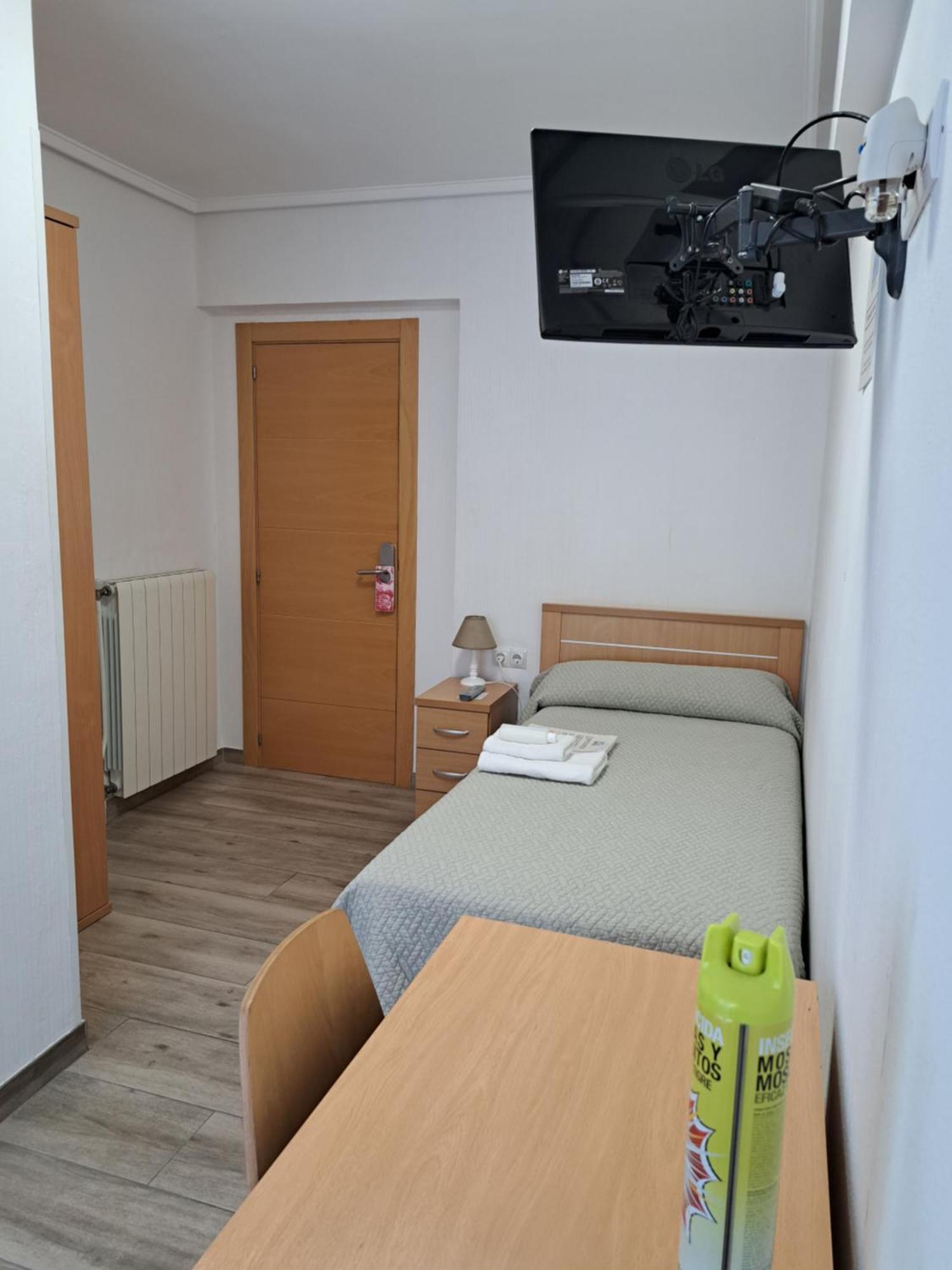 Pension Iruna Santurtzi Exteriör bild