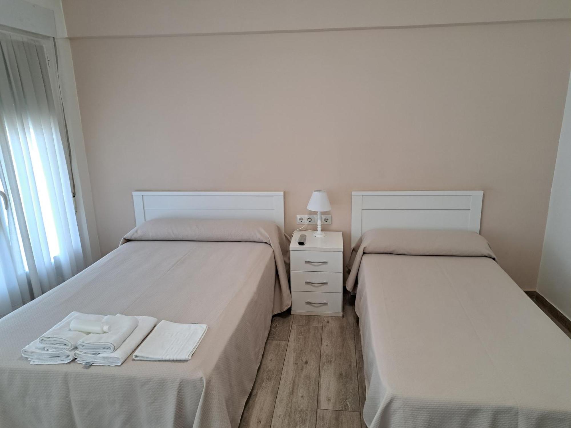 Pension Iruna Santurtzi Exteriör bild
