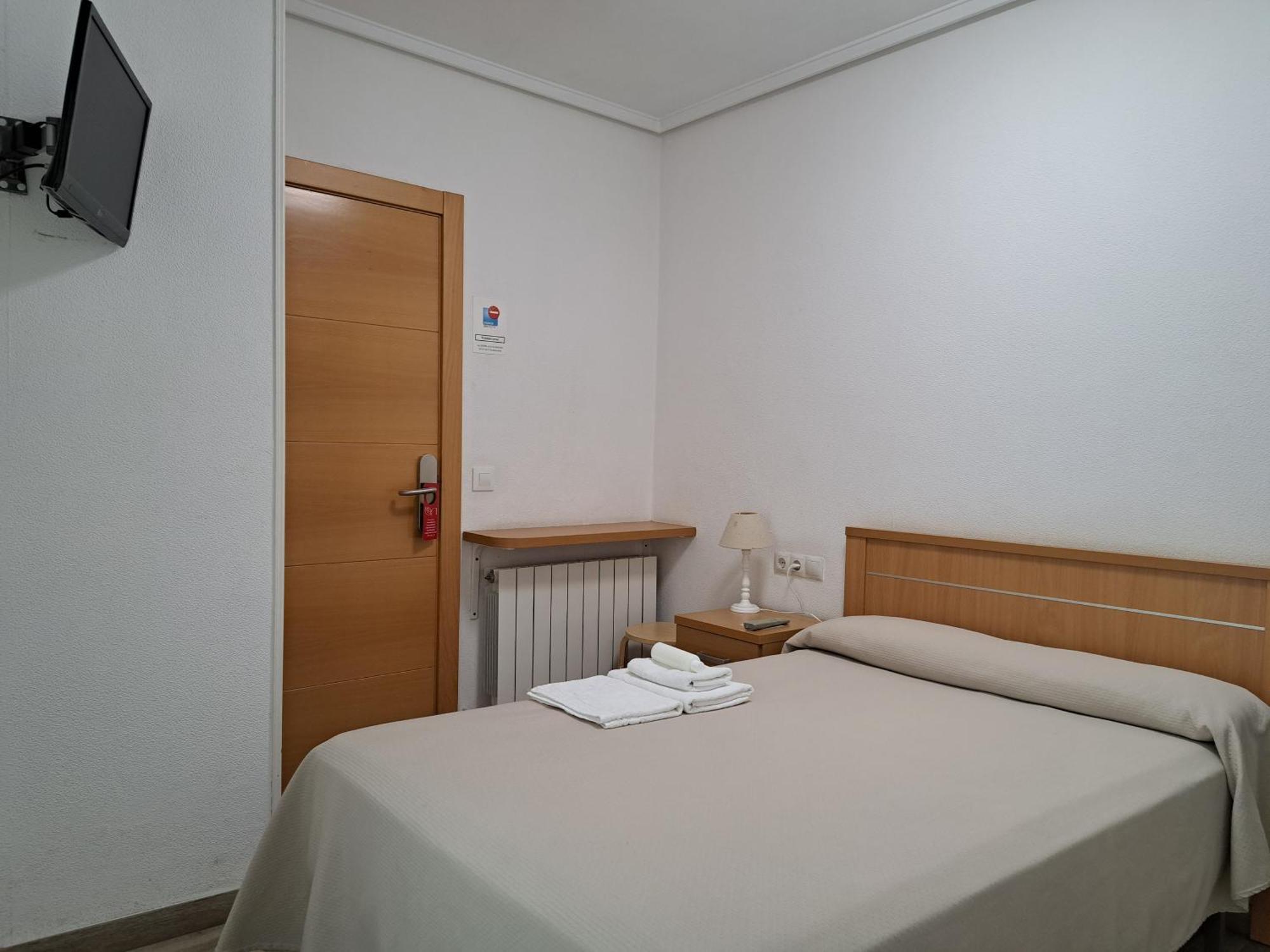 Pension Iruna Santurtzi Exteriör bild