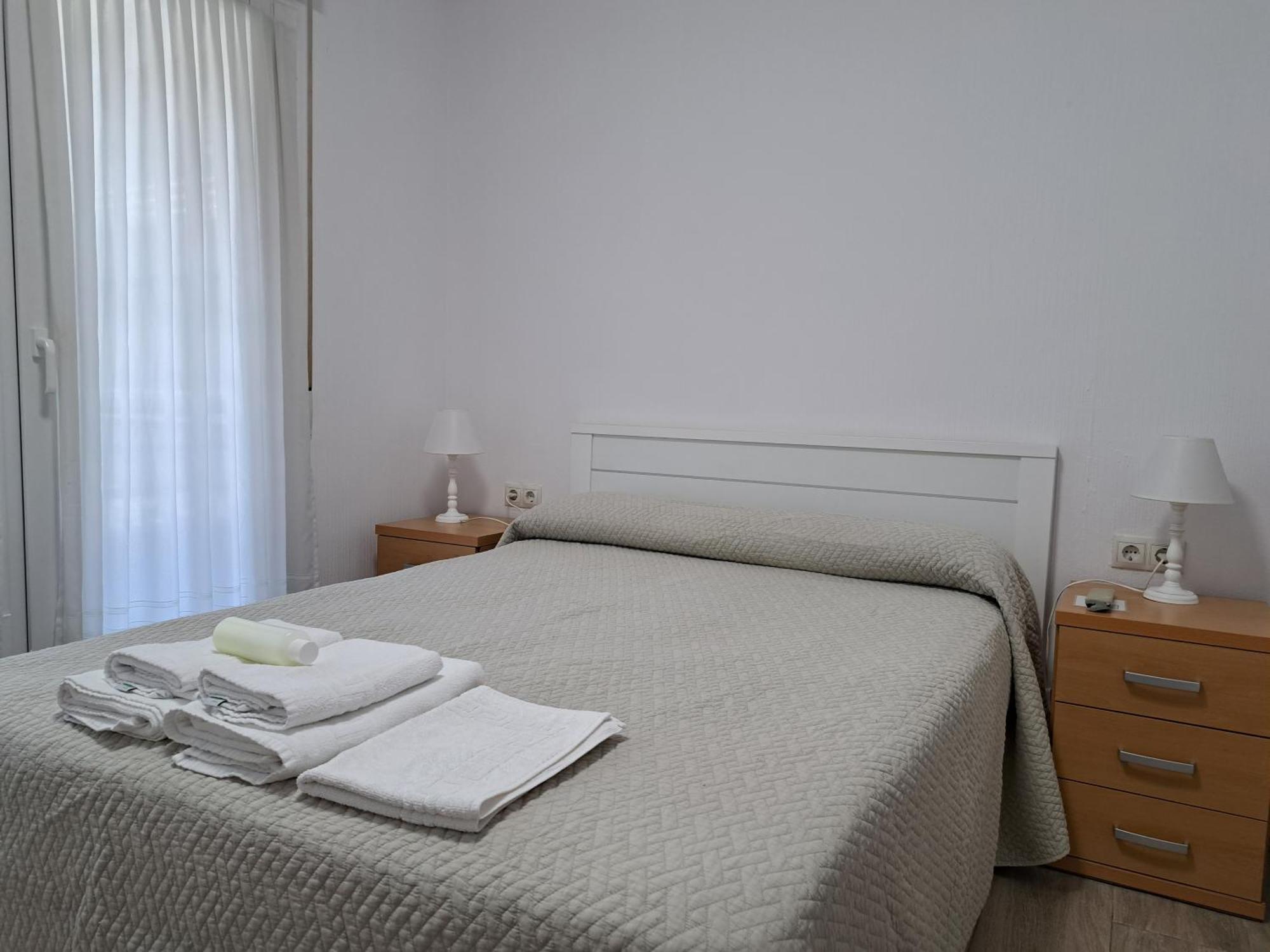 Pension Iruna Santurtzi Exteriör bild