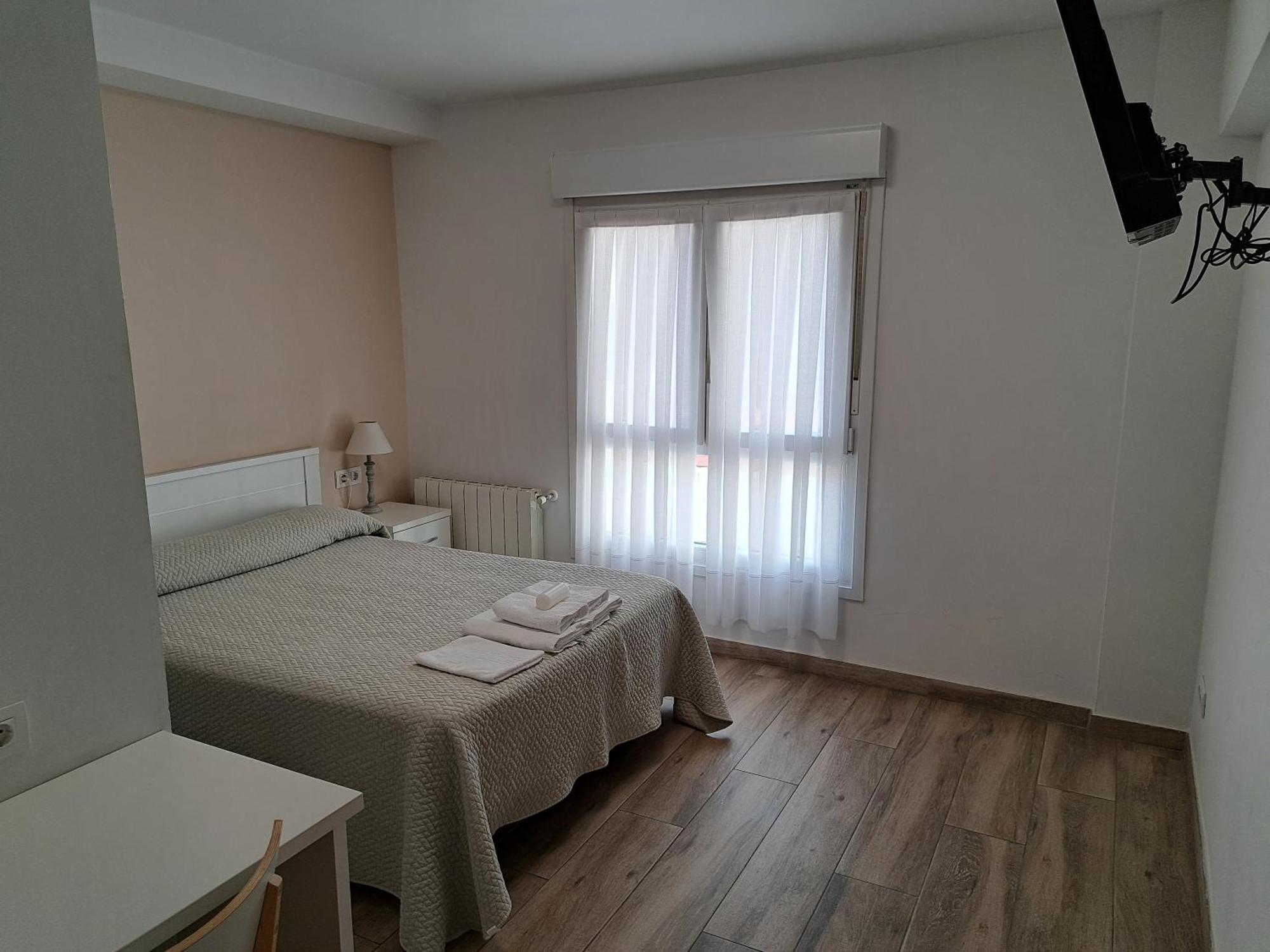 Pension Iruna Santurtzi Exteriör bild