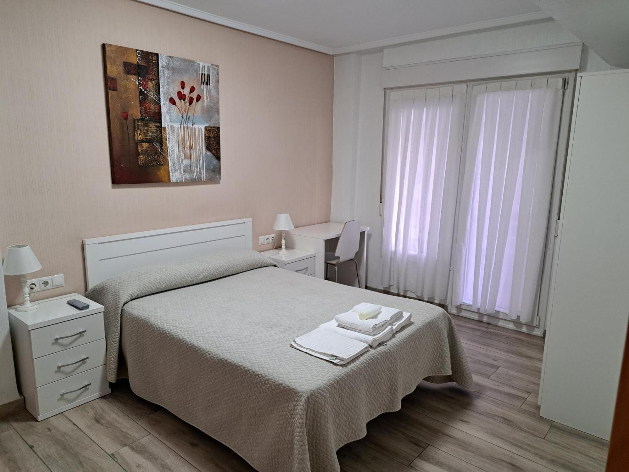 Pension Iruna Santurtzi Exteriör bild