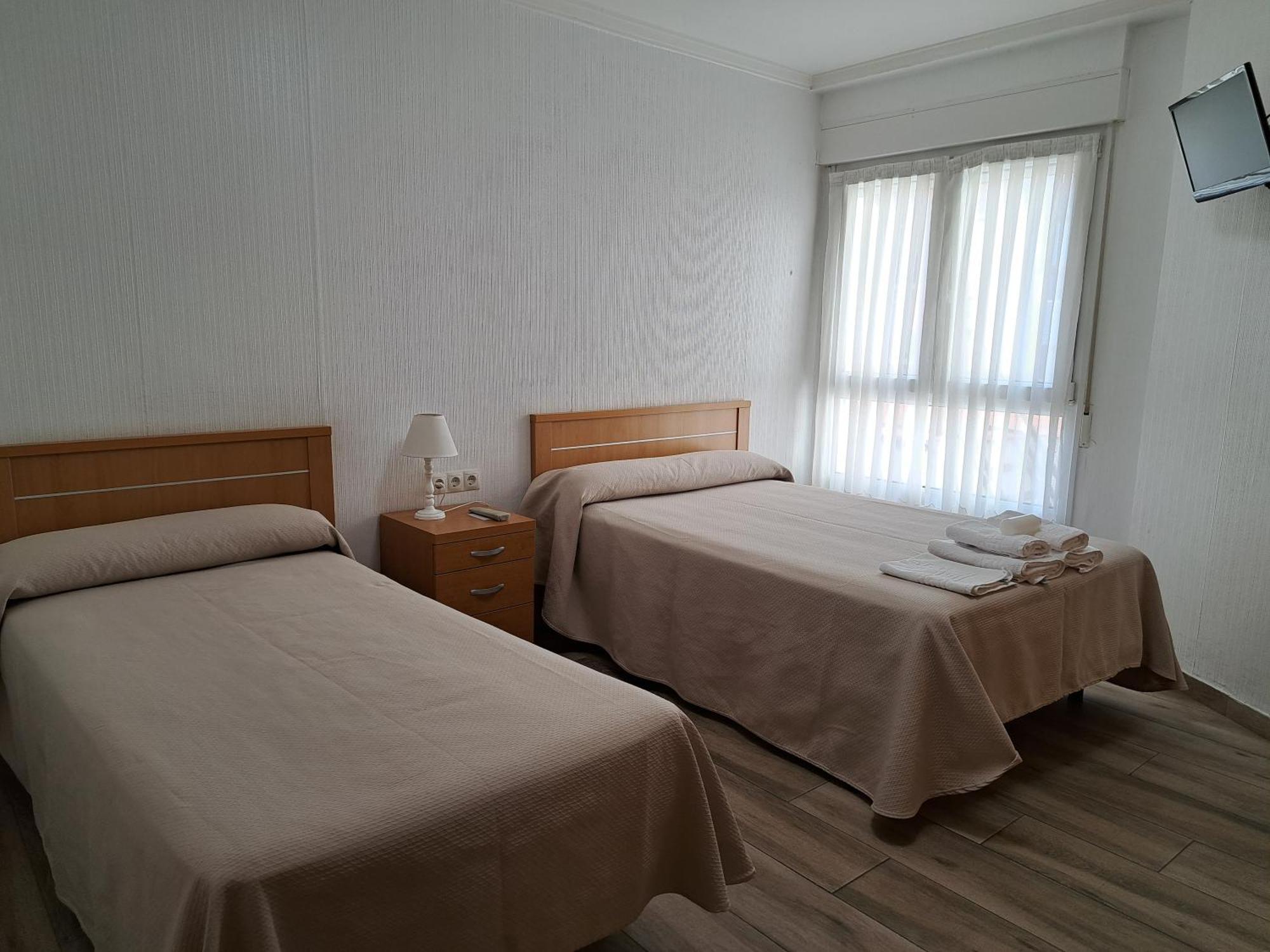Pension Iruna Santurtzi Exteriör bild